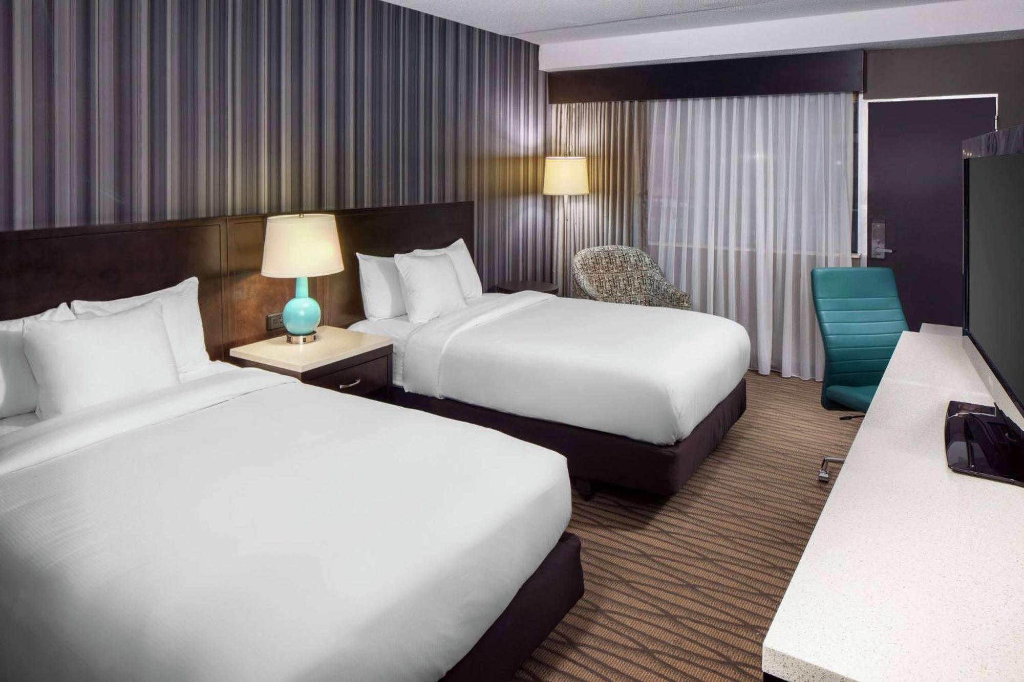 Double Room with Two Double Beds - Non-Smoking